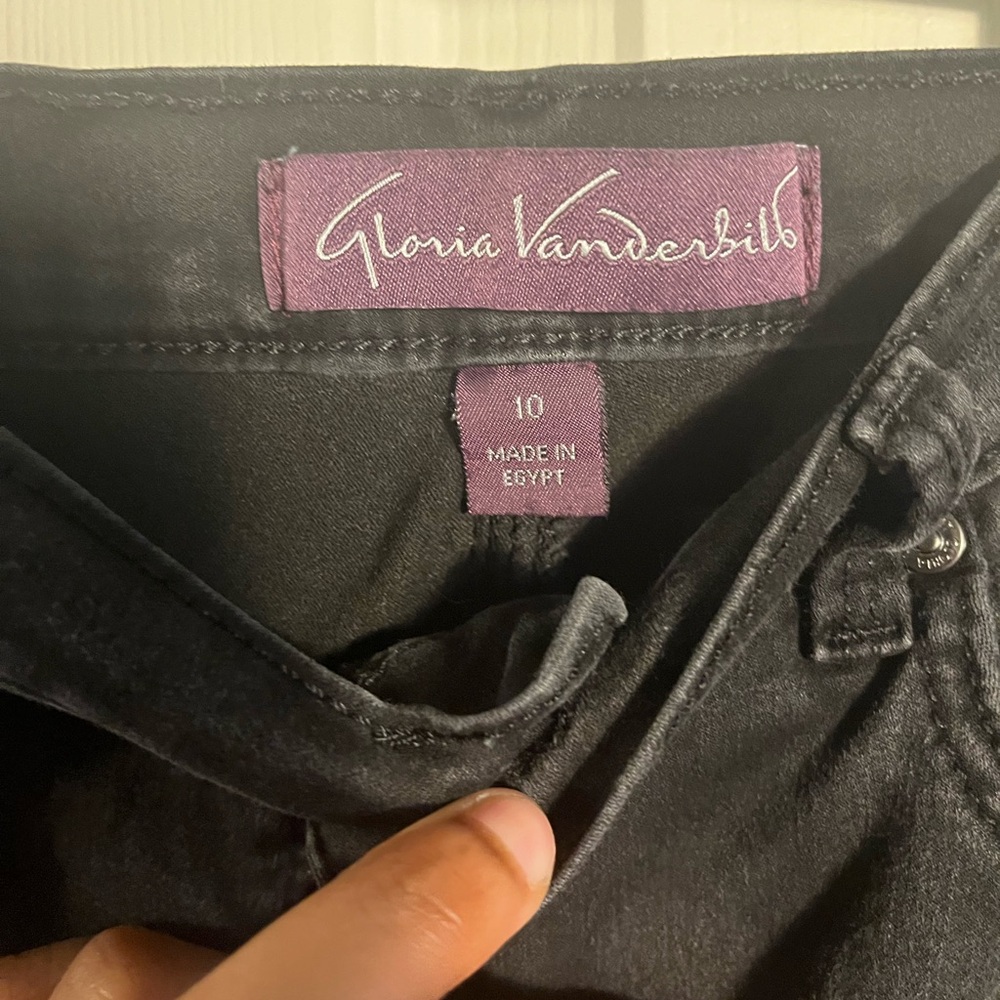 Regular Black Wash Jeans